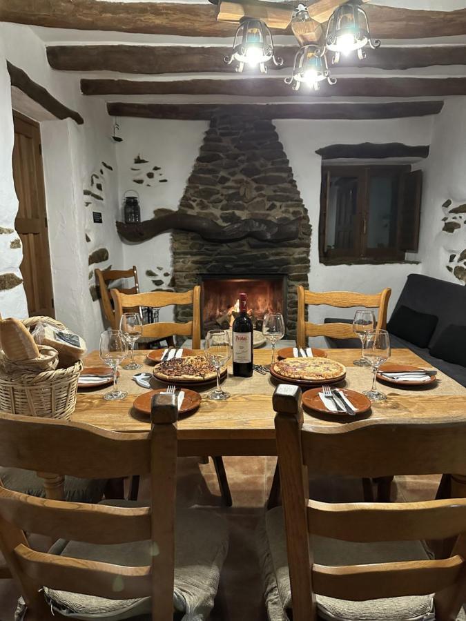 Molino Laroya Villa Buitenkant foto